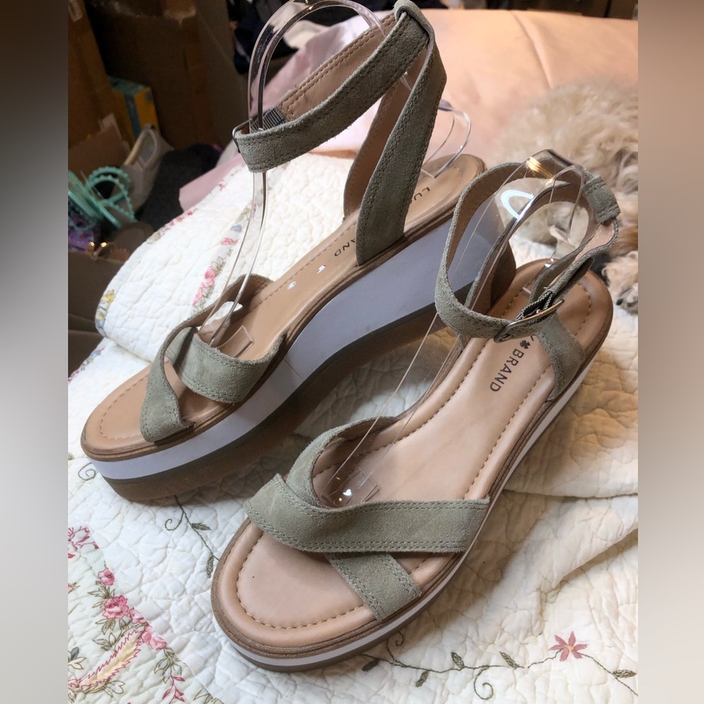 Lucky Brand Olive Green Wedge Sandals with Ankle Strap
